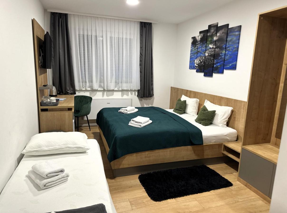 Rooms Slavonski Brod Extérieur photo