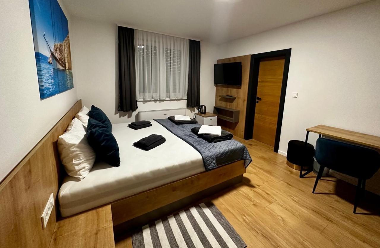 Rooms Slavonski Brod Extérieur photo